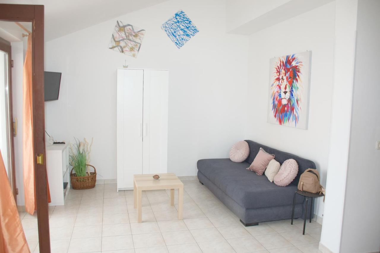 Apartments Summersong Novalja Exterior photo