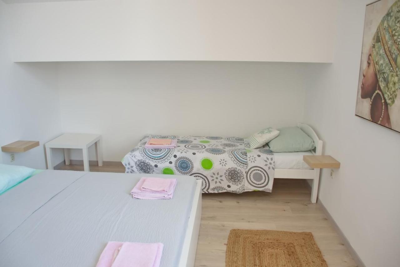 Apartments Summersong Novalja Exterior photo