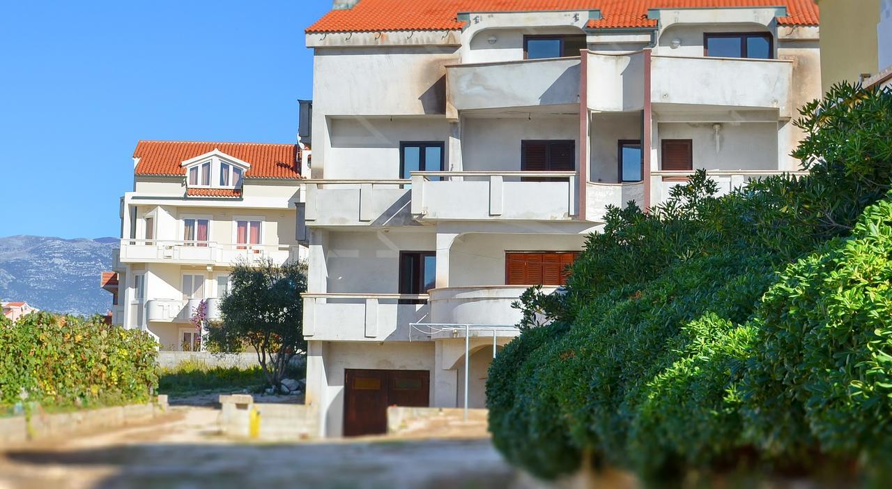 Apartments Summersong Novalja Exterior photo